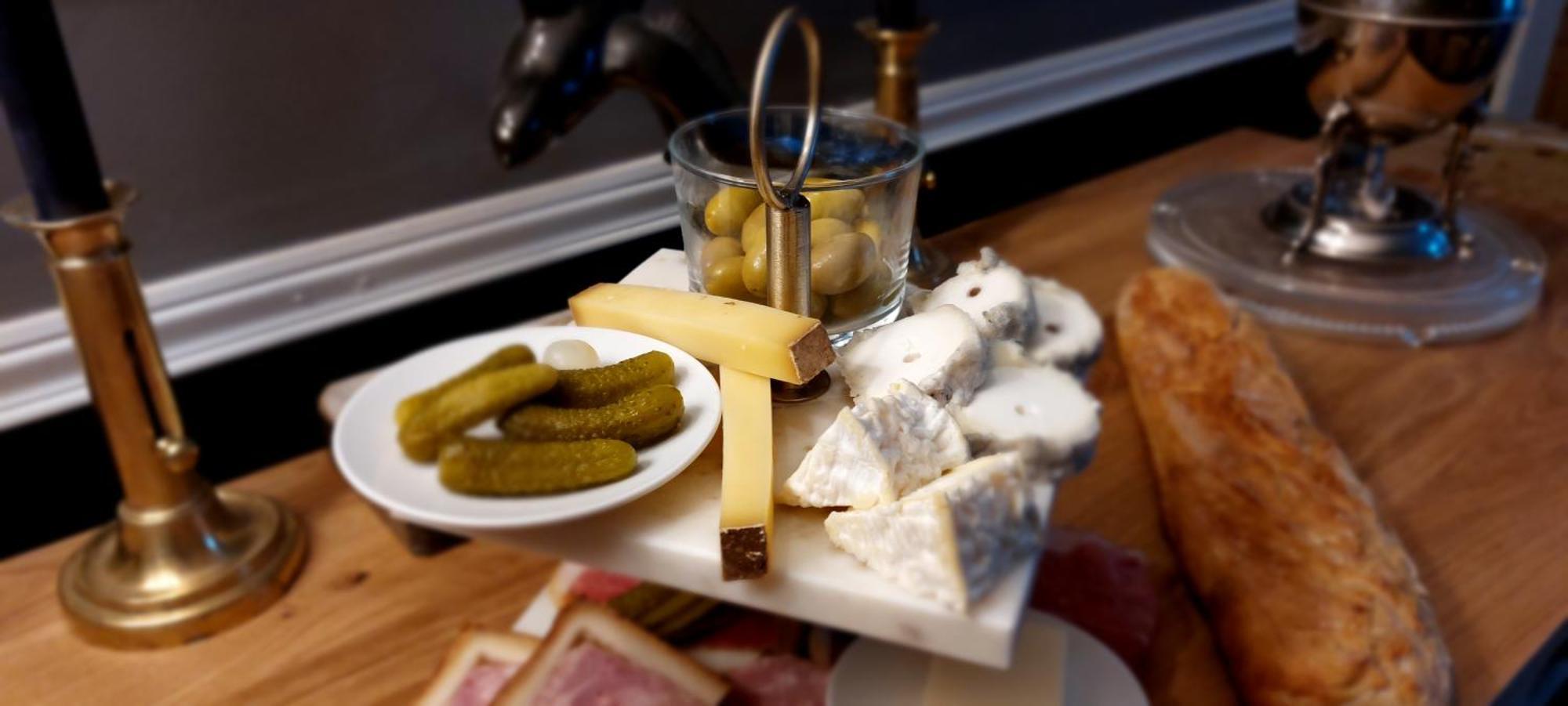 La Source De Bury Bed & Breakfast