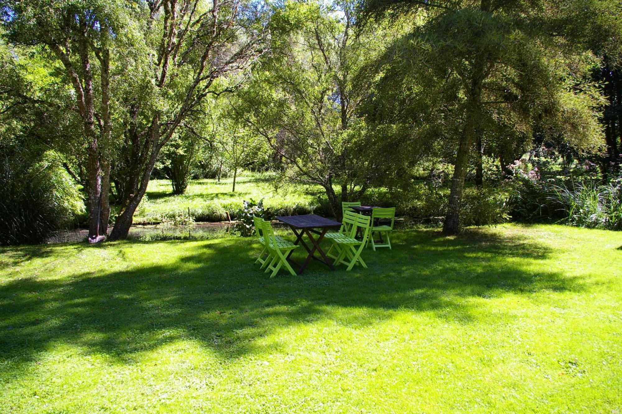 La Source De Bury Bed & Breakfast 3*